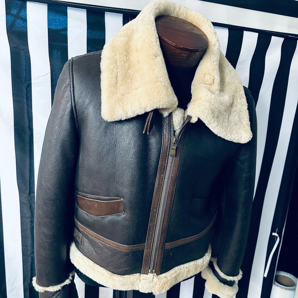 Ugg Genuine Leather Sherpa Lined Aviator Bomber Jacket (see measurements) - Picture 12 of 13